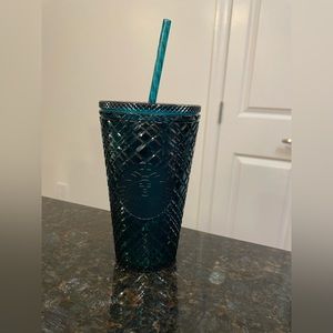 NWT. Starbucks Green/Blue Grande Jewel Tumbler.